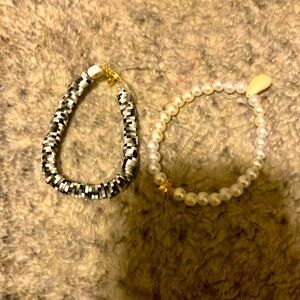 I’m starting a small cute bracelet business